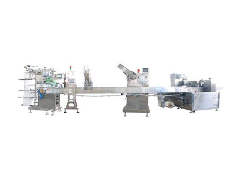 Tissue four piece packaging machine